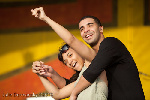 Drake Rapper: Drake with fan