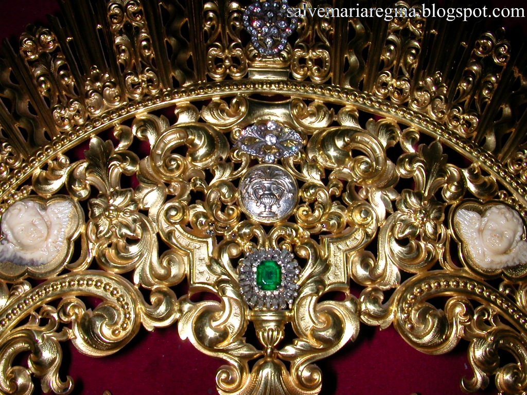 Corona de Nuestra Señora del Subterráneo.