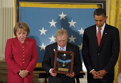 Obama-awards-Medal-of-Honor-to-Sgt-First-Class-Monti-at-White-House