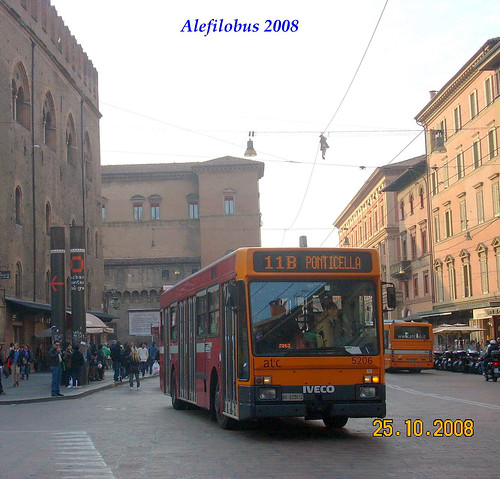Bologna: Iveco n° 5206 - linea 11B