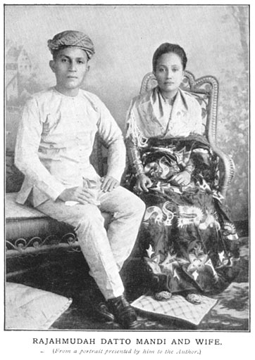 man and wife Datu Rajah traditional costume Philippine old pictures photograph black and white Philippines Buhay Pinoy Filipino Pilipino  people photos life Philippinen  