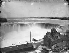 Horseshoe Falls from above, Niagara, ON, 1869, Notman photographic Archives - McCord Museum