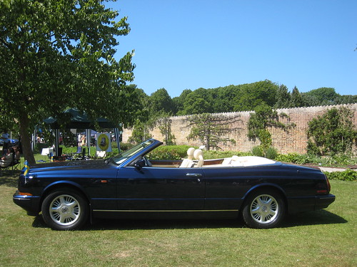 Bentley Azure Coupe. Bentley Azure Drophead Coupé