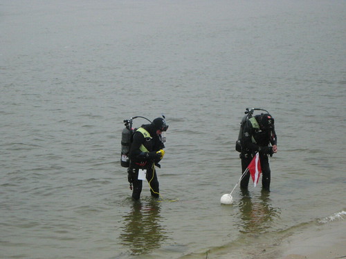 ... and Setting Up the Dive Flag