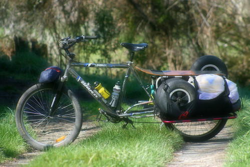 Xtracycle loaded for a kite buggy mission