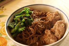soba noodles with squid meatballs