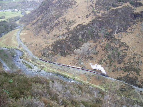 WHR NGG16 #143 in the Aberglaslyn pass