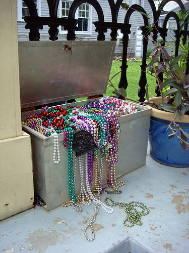 beads trunk treasure chest