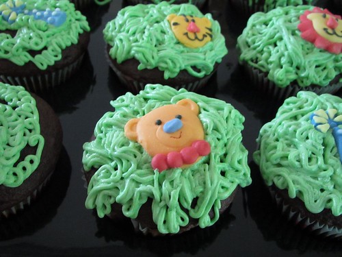 Grass Cupcakes