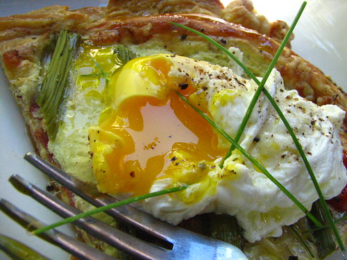 Asparagus, Crimini and Tomato Tart with runny poached egg. Perfect for brunch!