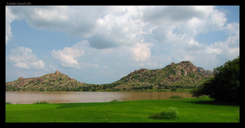 Lake on the way to Mydanahalli
