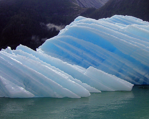 Iceberg atTracy Arms, AK