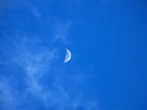 Moon over Seguin