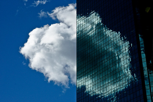 look, that cloud looks exactly like australia!