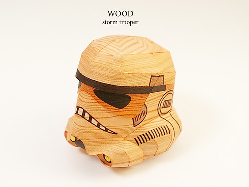 Star Wars Helmet Papercraft. woodgrain helmet