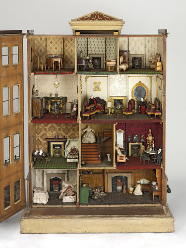 11- Casa de muñecas 1750-188