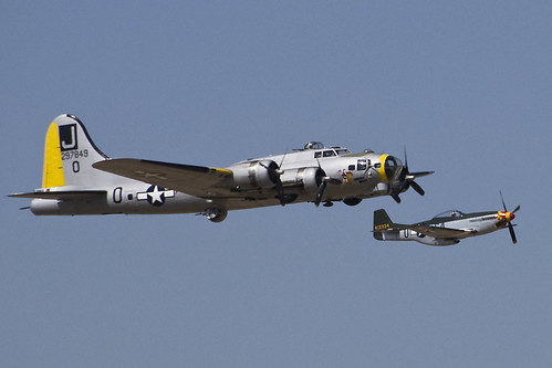 Airplane picture - B-17 &amp; P-51 Heritage Flight