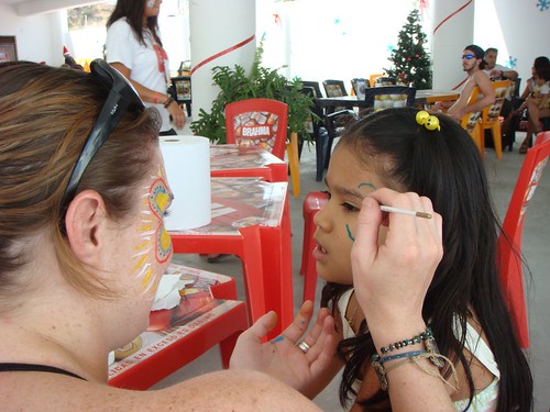 Face-paint in MÃ¡ncora...