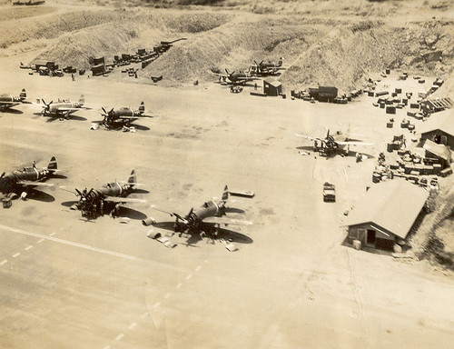 Warbird picture - P-47 - Bellows Field,Hawaii