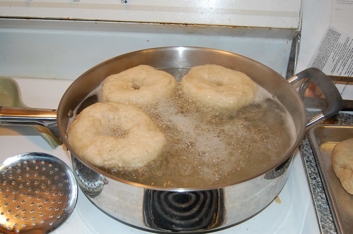 Bagels taking a boiling bath