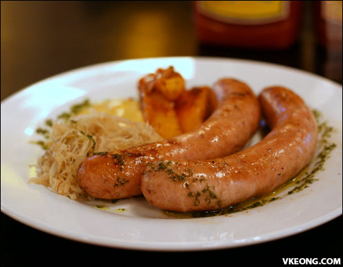 german-twin-sausage