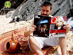 Q magazine Madonna Out side Rodrigo Sá praia B...