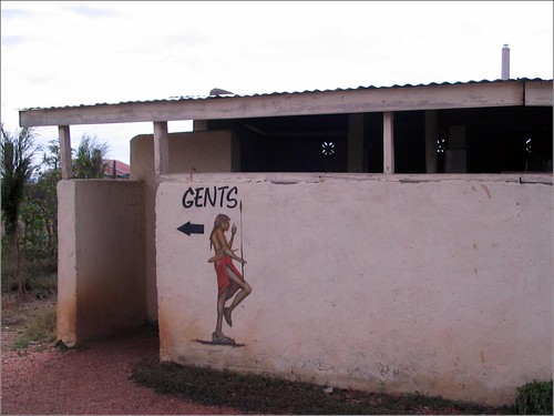你拍攝的 6 Gift Shop's Bathroom @ Narok。