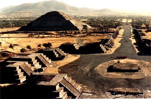 pyramids in mexico. Mexico Teotihuacan: pyramids