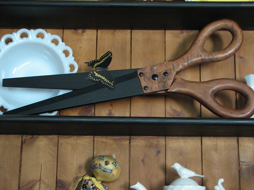 love me some Giant Wooden Scissors!