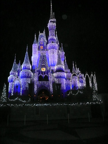 walt disney world castle christmas. Cinderella Castle at Christmas Magic Kingdom Walt Disney World 2008