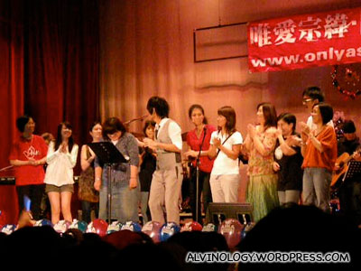 X'mas with Aska (杨宗纬) - 2008 - Alvinology