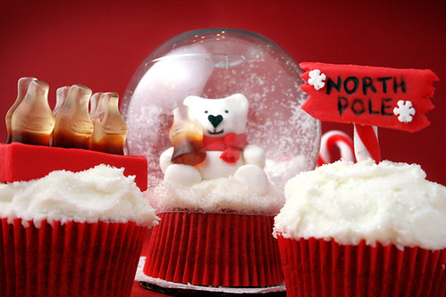 Coca-Cola Snow Globe Cupcakes