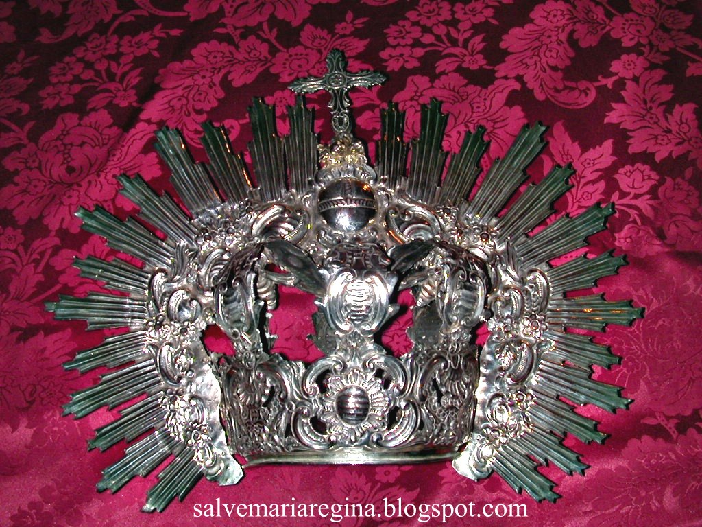Corona de Nuestra Señora de la Salud