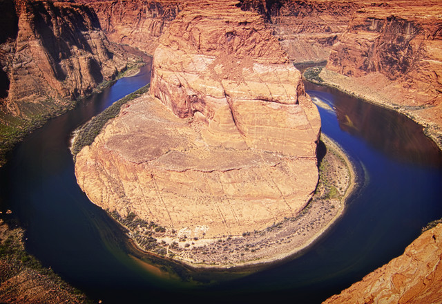 Horseshoe Bend in Glen Canyon National Recreation Area in Page, Arizona