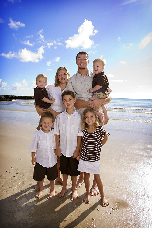 hawaii family portraits by Holladay Photo