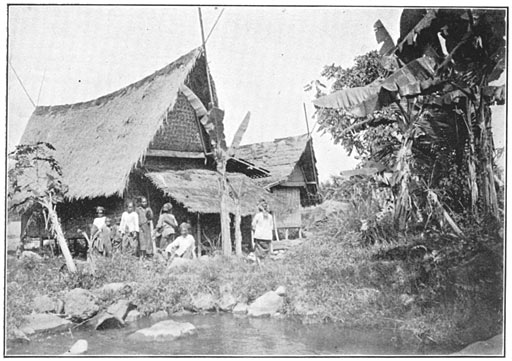 House traditional Philippine old pictures photograph black and white Philippines Buhay Pinoy Filipino Pilipino  people photos life Philippinen   