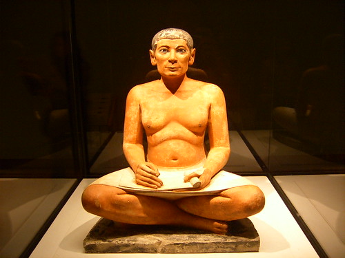 Museo del Louvre, Escriba sentado