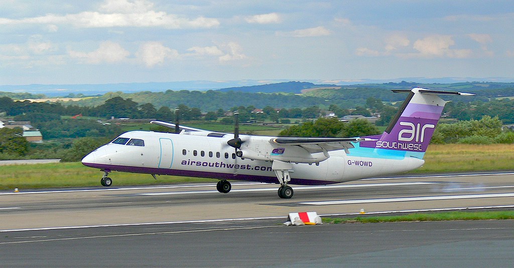 Air Southwest Bombardier Dash 8 300 landing at Leeds Bradford