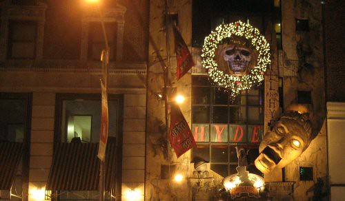 Xmas pic of the Jekyll & Hyde Club in NYC