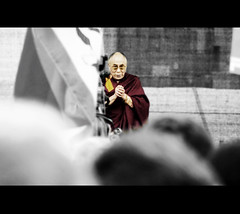 the Dalai Lama at the Brandenburg Gate