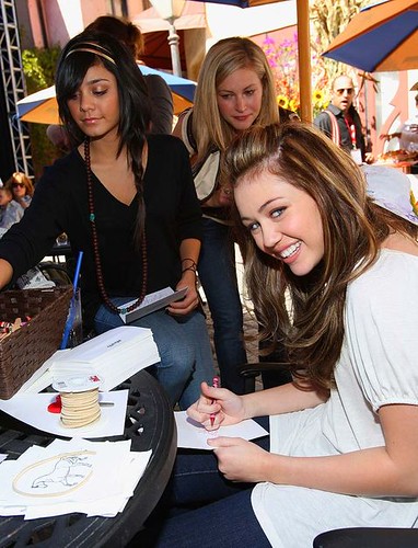 Vanessa Hudgens And Miley Cyrus. Miley Cyrus and Vanessa