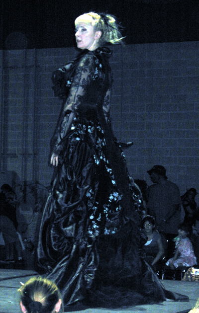 Faerie Fashion Show - Dark Queen (Click to enlarge)