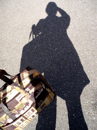weekender and shadow