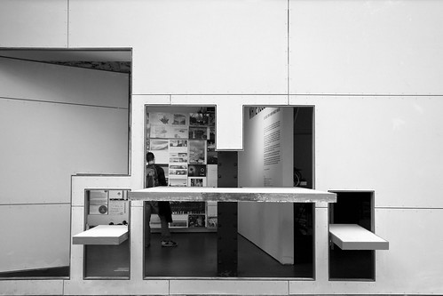  Storefront for Art and Architecture - Steven Holl; ← Oldest photo