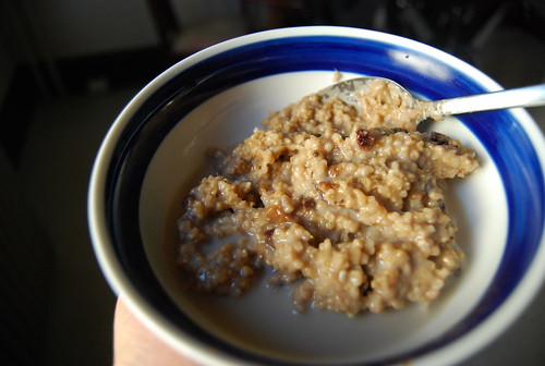 Steel cut oatmeal with cashew butter and figs