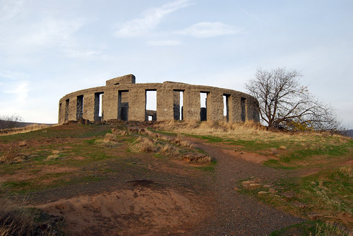 68-Maryhill Stonehenge