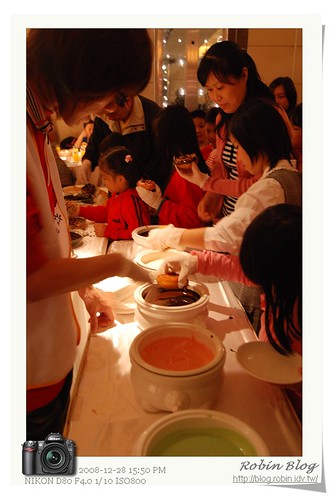 你拍攝的 20081228扶輪社_台灣新子愛在甜甜圈149.jpg。