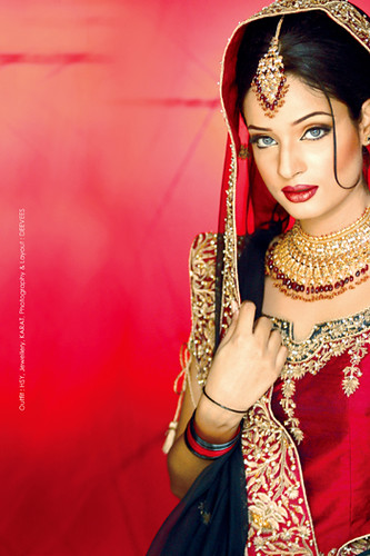pakistani wedding makeup. pakistani bridal dress