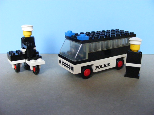 Police Units from LEGO Set 445 1976