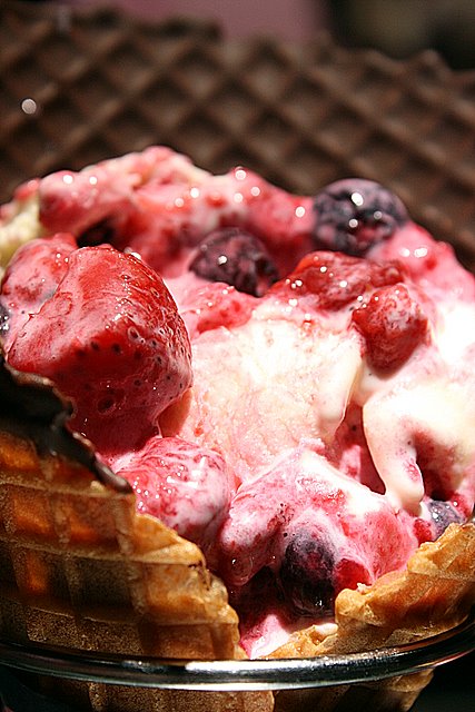 Mix berries cream cheesecake in a chocolate waffle cone